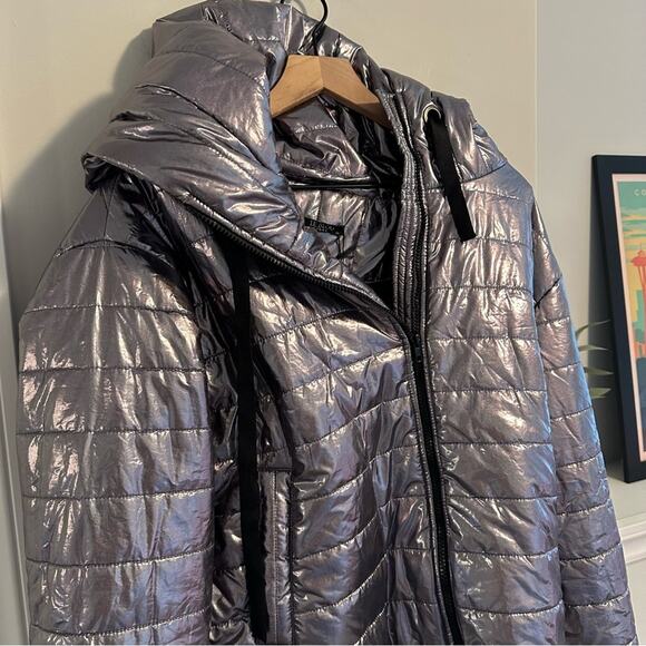 NWT LeBlog Silver Metallic Puffer Jacket Medium - Picture 9 of 12
